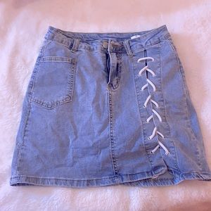 Criss Cross Skirt🤍